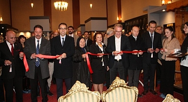 Tarihi ayakkabı kültürü “Adımların öyküsü” sergisinde canlandı