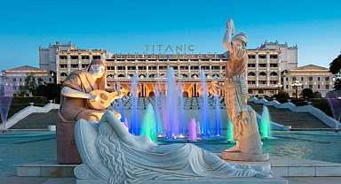 Titanic Hotels'de Yeni Yıl Büyüsüne Kapılın!
