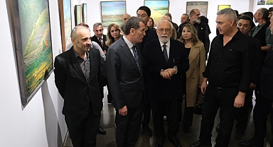 Turgay Sarı’nın Yeni Resim Sergisinin Açılışı, Zeytinburnu Kültür Sanat’ta Gerçekleşti