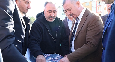 Başkan Büyükakın, Gebze'deki yol çalışmalarını inceledi