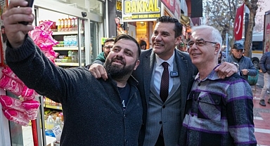 Başkan Zeyrek Sabahın İlk Işıklarıyla Halkla Buluştu
