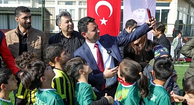 Bayraklı’da U-10 Cup turnuvası görkemli finalle tamamlandı