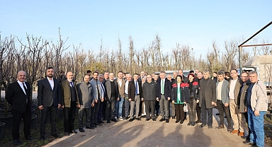 Belediye Başkanı Tahir Büyükakın’dan çağrı var: “Topraktan kopmayın”