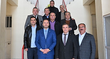 Bornova’da sanayi sitelerine net mesaj “Önce ruhsat, sonra asfalt