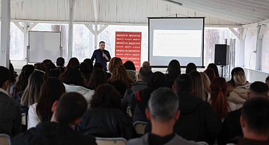 Büyükşehir'den eğitmenlere 'Sporcu Sağlığı' semineri
