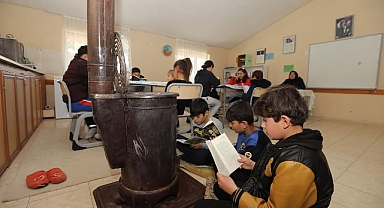 Büyükşehir’den Kırsaldaki Çocuklara Kitap Desteği