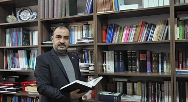 Doç. Dr. Atıf Akgün, “Enstitü olarak iletişim ağımızı genişletmeyi sürdürüyoruz”
