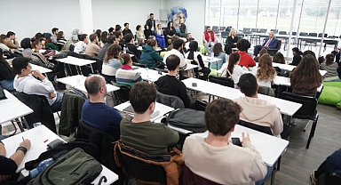 Ege Üniversitesi, Ege Bölgesi’nde 1’inci Türkiye’de 3’üncü sırada yer aldı