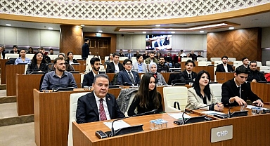 Erdal, ABB Gençlik Meclisi yönetiminde