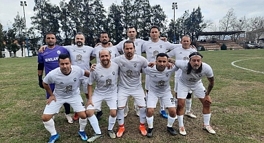Foça, liderlik fırsatını tepti: Foça Belediye Masterler 4 – Turgutlu Masterler 4