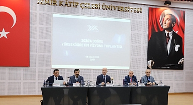 İKÇÜ’de “2030’a Doğru Türk Yükseköğretim Vizyonu”