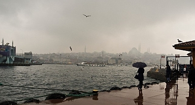 İzlanda Soğukları İstanbul’u Etkisi Altına Aldı