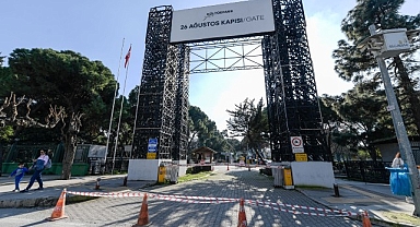 İzmir Büyükşehir Belediyesi 26 Ağustos Kapısı’nda güçlendirme çalışmaları başlıyor