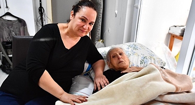 İzmir Büyükşehir Belediyesi “Evde Bakım Hizmeti” yaşamlara dokunuyor