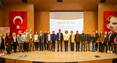 Karabağlar Belediyesi’nin bağımlılık seminerleri yoğun ilgi görüyor