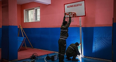 Keçiören Belediyesi devlet okullarına destek sağlıyor