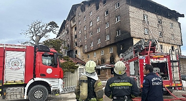Kocaeli İtfaiyesi, otel yangınında aktif görev aldı
