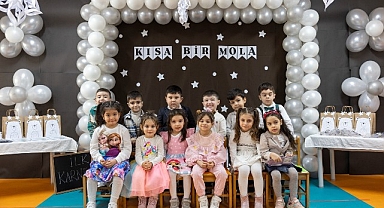 Konak’ta ilk karne mutluluğu