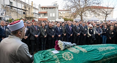 Müge Suyolcu ve Pera Suyolcu son yolculuğuna uğurlandı