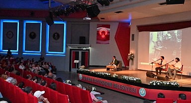 Nazım Hikmet 123 Yaşında