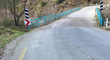 Salihli ve Alaşehir’de Köprü Korkulukları Yenilendi
