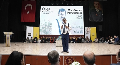 Şehir Konferanslarında Hayati İnanç ve Dursun Ali Erzincanlı Konyalılarla Buluştu