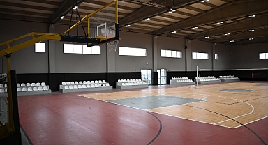 Selçuklu Belediyesi Selçuklu Fen Lisesi Kapalı Spor Salonu tamamlandı