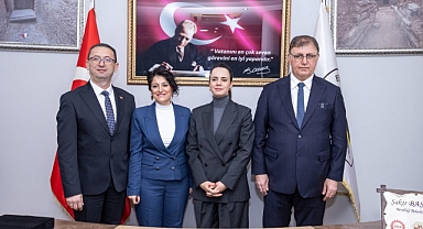 Tugay: İzmir’in tüm ilçelerini dengeli ve adil şekilde hizmetle buluşturacağız