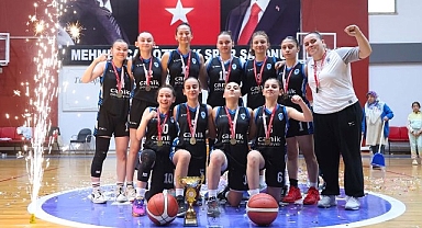 3 Kulvarda Tek Şampiyon Canik