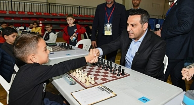 384 Sporcunun Katılımıyla: Çiğli Belediyesi İsmail Hakkı Tonguç Satranç Turnuvası
