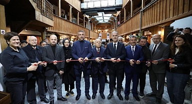 “Ahşap Ve Biz” Sergisi Kent Müzesinde Açıldı