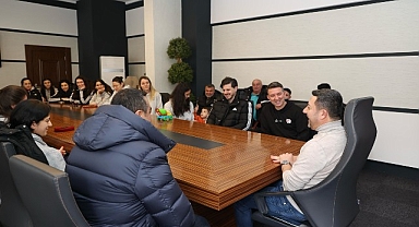 Aksaray 1989 SK Kulübü’nden Başkan Rasim Arı’ya Ziyaret