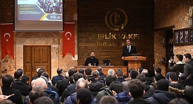Başkan Altay: “Zorluklarda ve Sevinçlerde Bayrağımız Hepimizi Birleştiriyor”