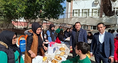 Başkan Yardımcısı Semih Top kermese katıldı