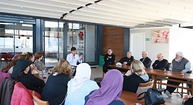 Büyükşehir Belediyesi, Ramazan öncesinde büyüklerimizi bilgilendirdi; 65 yaş üstüne Ramazan’da sağlıklı beslenme tüyoları