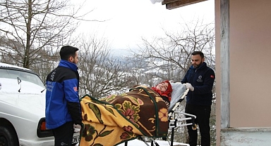 Büyükşehir, Sultan Teyze’yi 13 yıldır hastaneye taşıyor