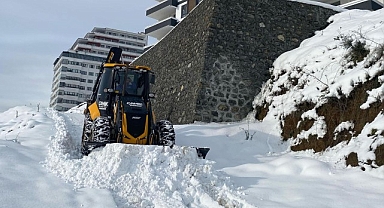 Canik'te Bir Yanda İkram Bir Yanda Çalışma