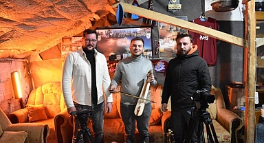 Dededen Toruna Uzanan Kemençe Ustalığı