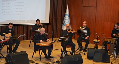 Göksel Baktagir ve Gürhan Karakiraz sevilen bestelerini icra ettiler