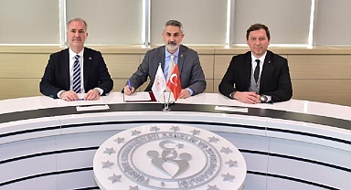 İnegöl’ün Yeni Havuzu İçin İmzalar Atıldı