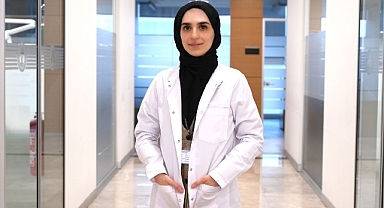 Kahve keyfi mi, diş sağlığı mı? Kahve tüketimi diş minesine zarar veriyor!