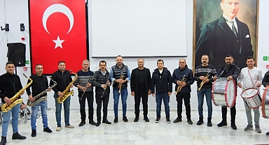 Kemer’den, Burdur Belediye Bando ekibine destek