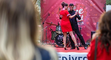 Konak’ta Love Fest rüzgarı esti