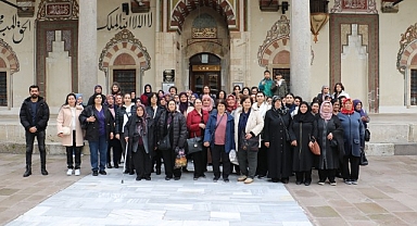 Manisa Büyükşehir’den yüzlerce kadına kültürel gezi
