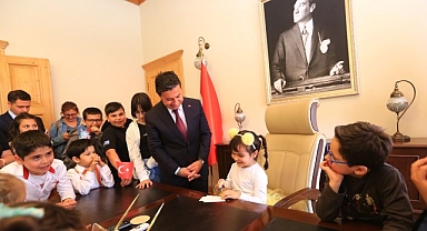 Muğla Büyükşehir Eğitim Desteklerini Sürdürüyor