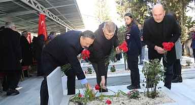 1 Mart Üsküdar Vapur faciasında şehit olan 392 kişi, büyük felaketin 67. yılında Gölcük’te düzenlenen anma töreninde bir kez daha hüzünle yâd edildi