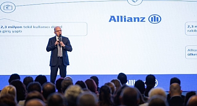 Allianz Türkiye Acenteleriyle Bölge Buluşmalarında Bir Araya Geldi