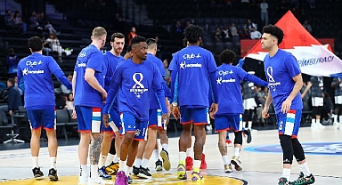 Anadolu Efes Spor Kulübü, Yanındayız Derneği iş birliğiyle 8 Mart Dünya Kadınlar Günü’nde bir kez daha farkındalık yarattı