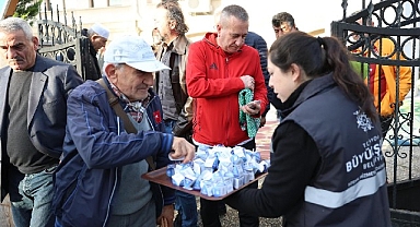 Aydın Büyükşehir Belediyesi'nden lokumlu bayramlaşma
