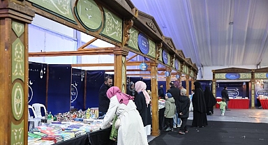 Bağcılar'da çocuklar Ramazan Ayı'nı kitapla yaşıyor
